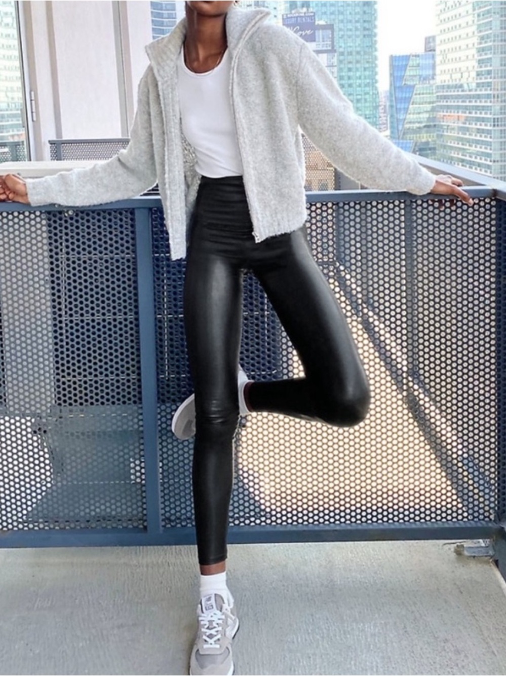 Wilfred Free Daria Pants